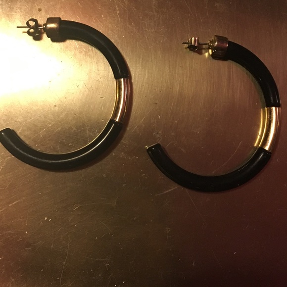 Earrings - Picture 2 of 2